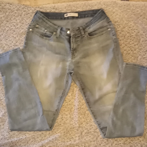 Levi Leggings - Picture 2 of 5